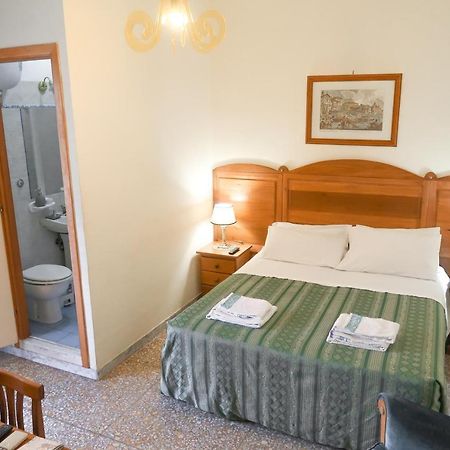 The Condottieri Rooms Rome Exterior photo