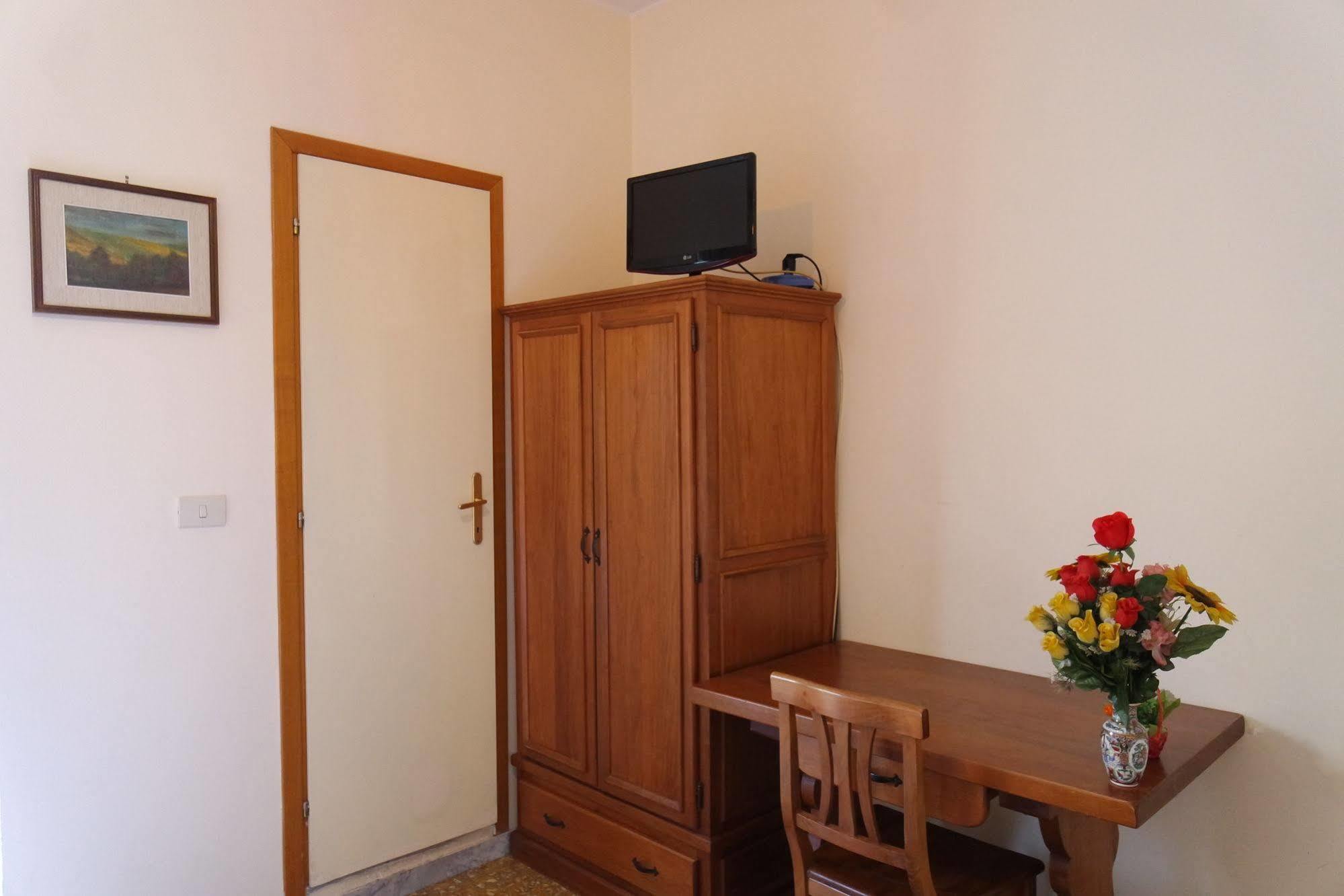The Condottieri Rooms Rome Exterior photo